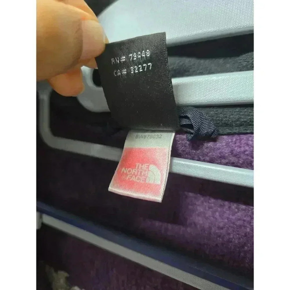 The North Face Women's Purple Full Zip Sherpa Fleece Jacket Small - Picture 3 of 7